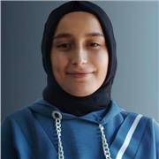 İlkokuldan üniversiteye kadar her seviyeden matematik dersi verilir.